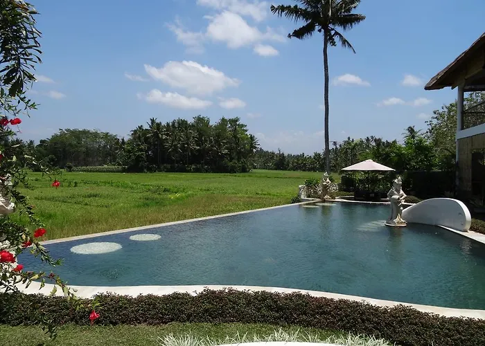 Villa Frangipani