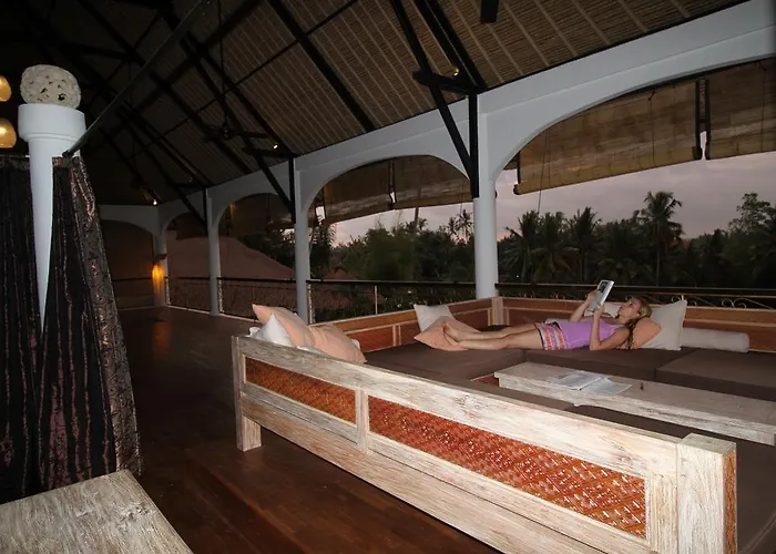 Frangipani Villa *