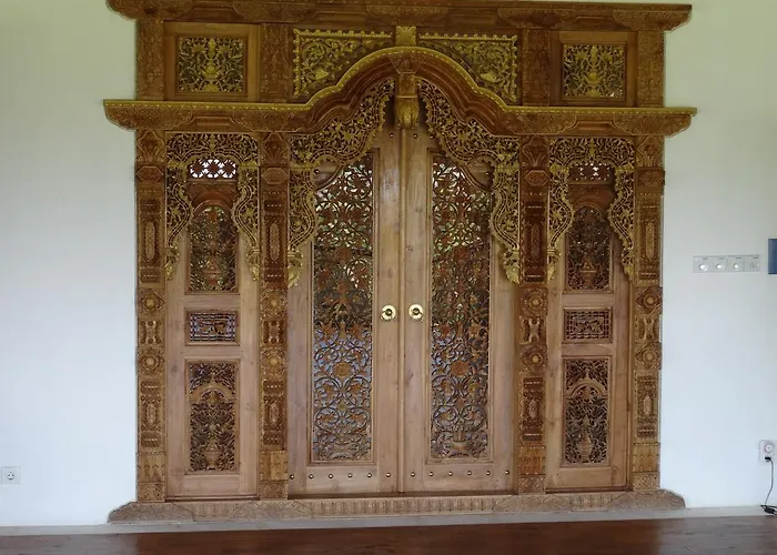 Frangipani Villa