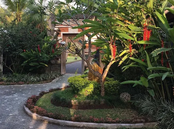 Frangipani * Ubud (Bali)