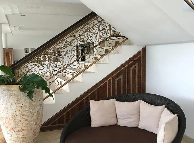 Frangipani Villa