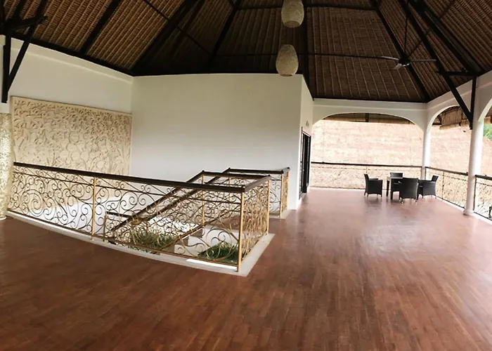 Villa Frangipani *